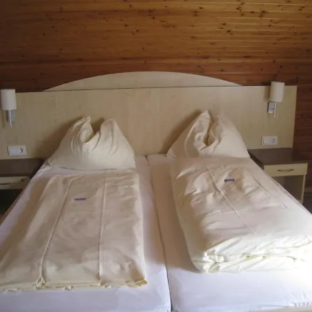 招待所 Strobl Waldfrieden Garni Strass im Attergau