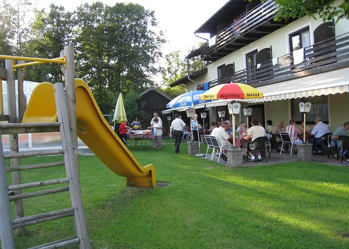 Strobl Waldfrieden Garni Affittacamere 3*