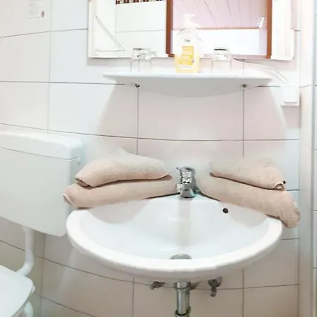 Strobl Waldfrieden Garni Penzion 3*